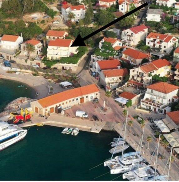 Apartmani Isabella - Ilda Radonic Jelsa  Exterior photo